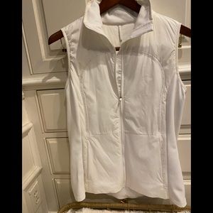 Lululemon Run for Cold Lightweight Vest Sz12